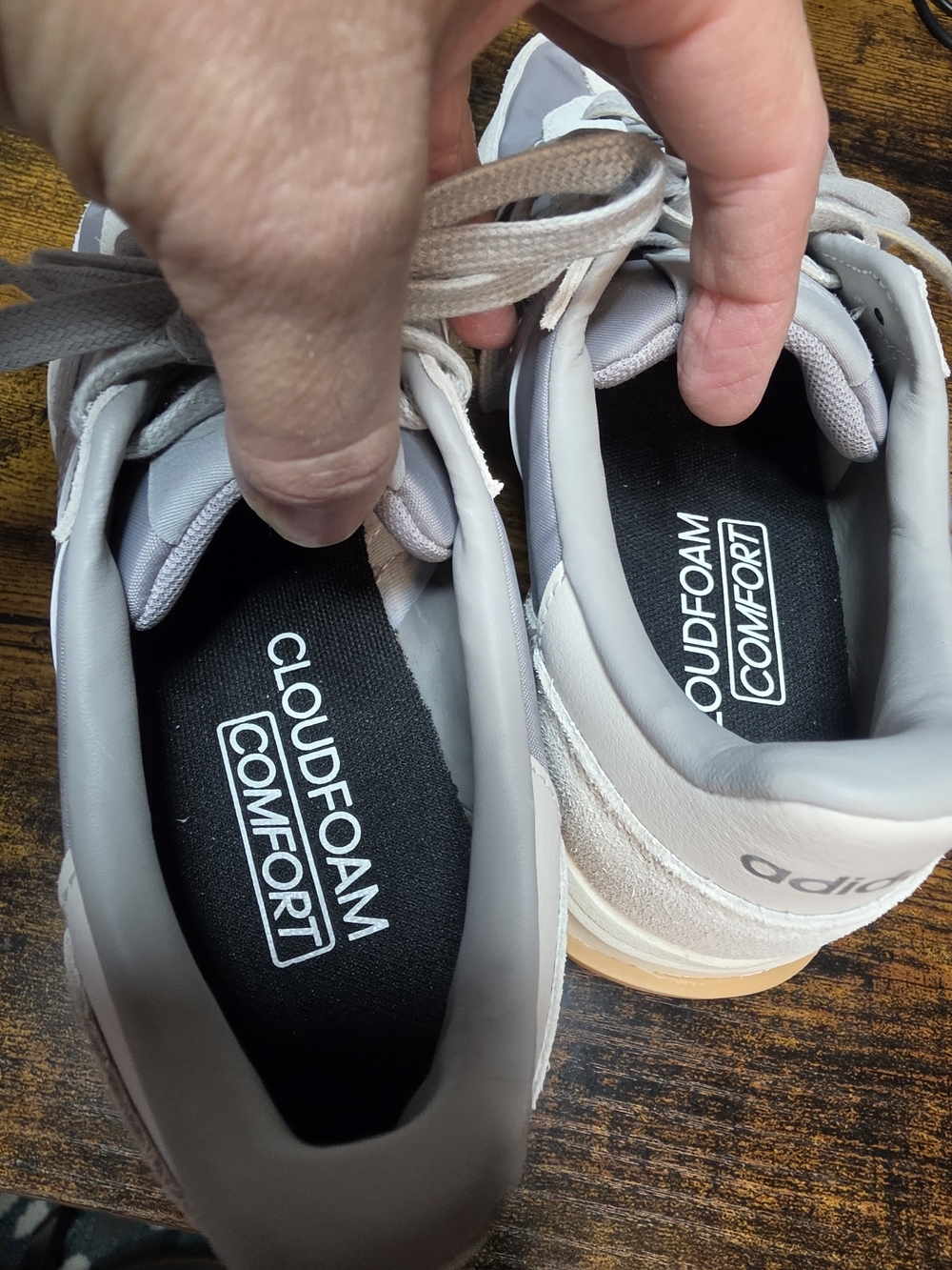 adidas Run 70's 2.0 In Grey And Silver - Picture 8 of 12